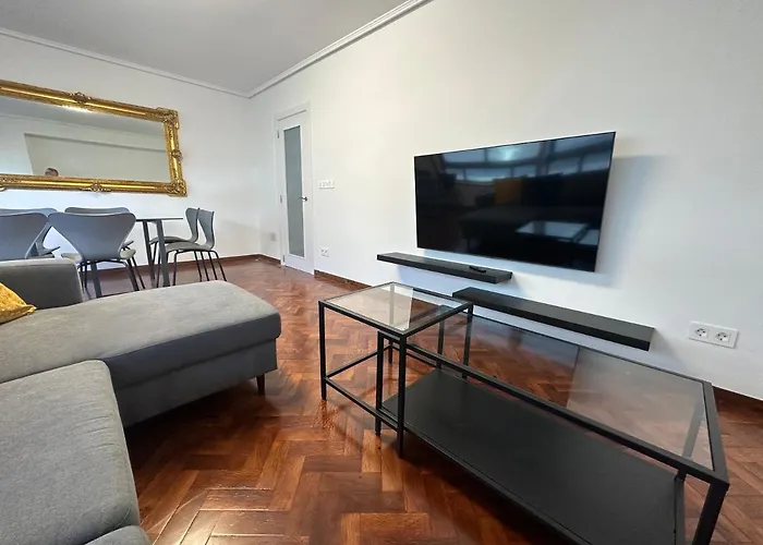 Oktheway Big Coruna Apartment